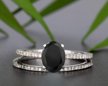 Flawless 1.50 Carat Oval Cut Black Diamond and Diamond Bridal Ring Set in White Gold