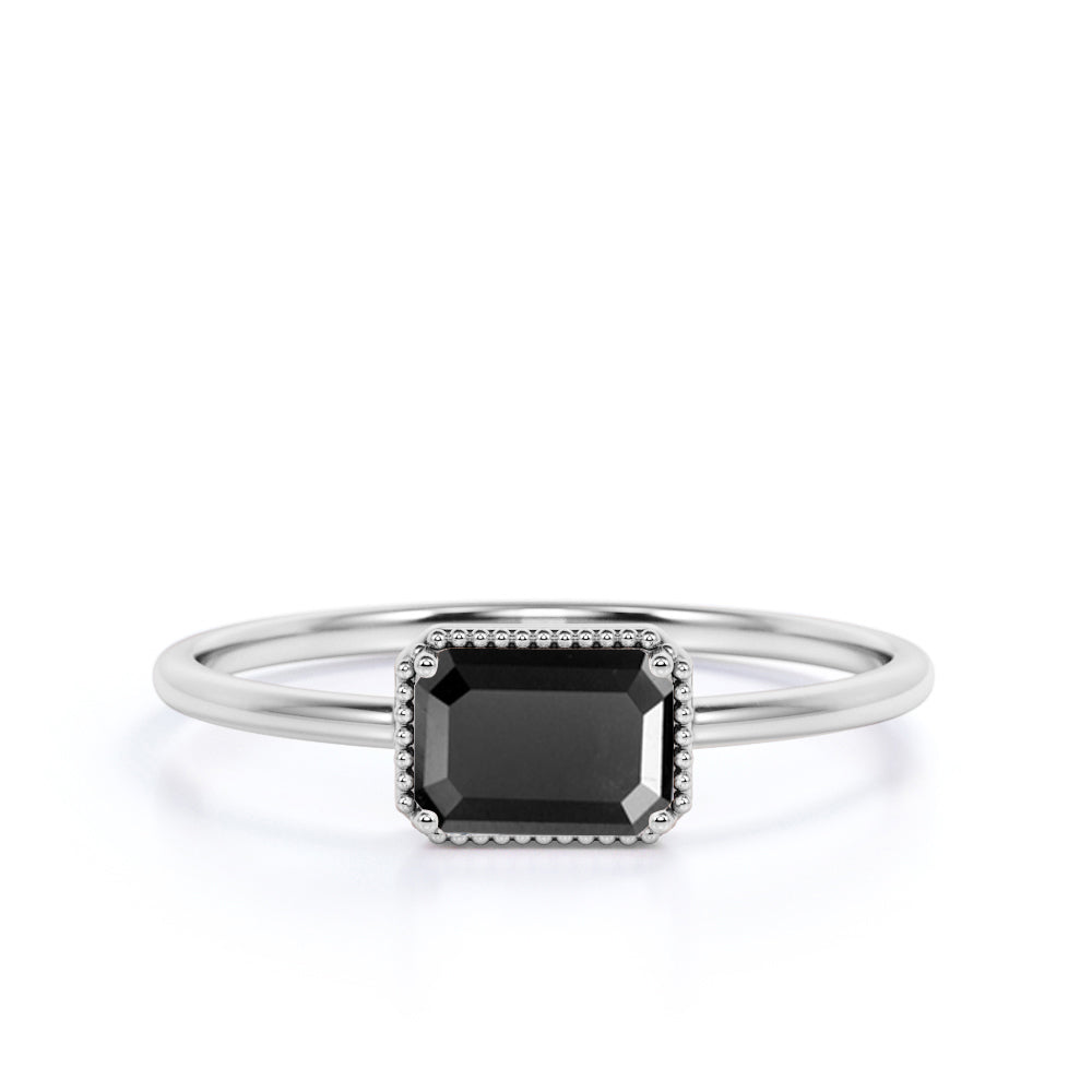 Minimalist 1 Carat Baguette Cut Black Diamond Simple Solitaire