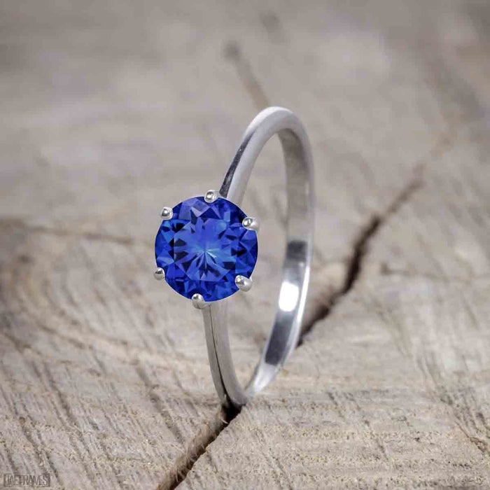 Vintage Design 1.25 Carat Round Cut Sapphire and Diamond Wedding Ring Set for Women in White Gold