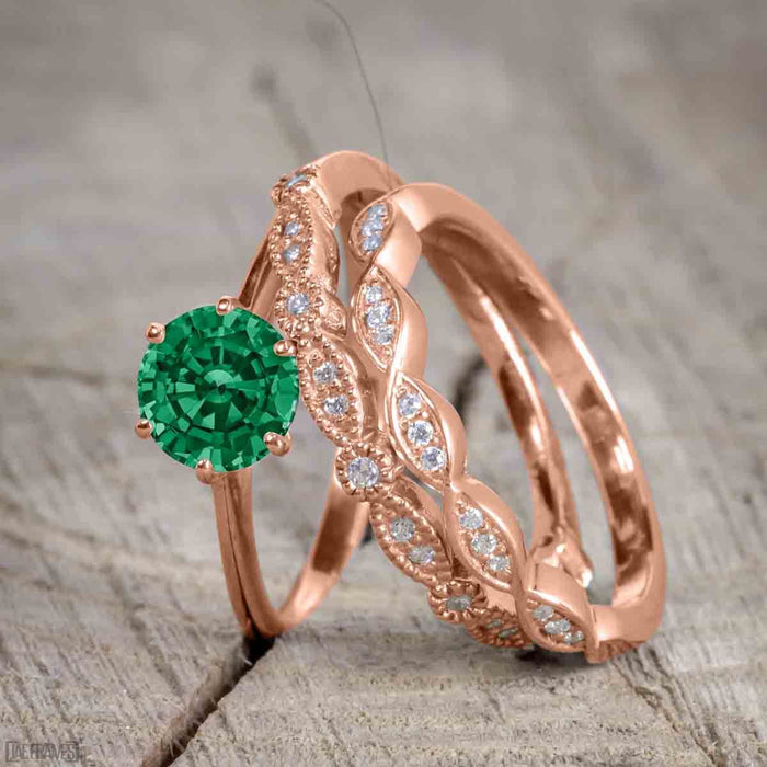 Unique 1.50 Carat Round cut Emerald and Diamond Trio Wedding Ring Set in Rose Gold for Her