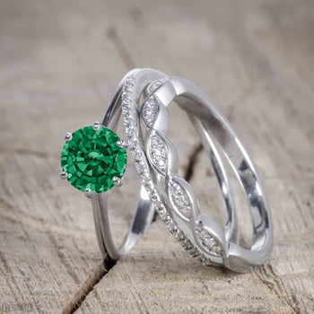 1.50 Carat Round cut Emerald and Diamond Trio Wedding Ring Set for Women in White Gold