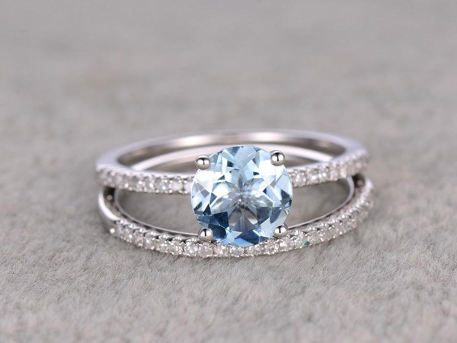 Classic 1.50 Carat Round Cut Aquamarine and Diamond Wedding Ring Set in White Gold