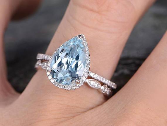 2.5 Carat Huge Pear Cut Aquamarine and Diamond Wedding Set with art deco band in White Gold