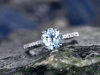 1.25 Carat Classic Round Cut Aquamarine and Diamond Engagement Ring in White Gold