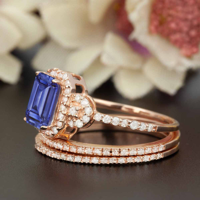 2 Carat Emerald Cut Sapphire and Diamond Trio Wedding Ring Set in Rose Gold Dazzling Ring