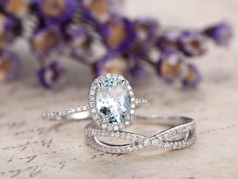 Perfect 2 Carat Oval Cut Aquamarine and Diamond Wedding Ring Set in White Gold