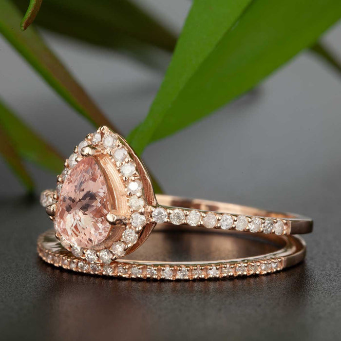 Affordable 1.50 Carat Pear Cut Peach Morganite and Diamond Bridal Ring Set in Rose Gold On Sale