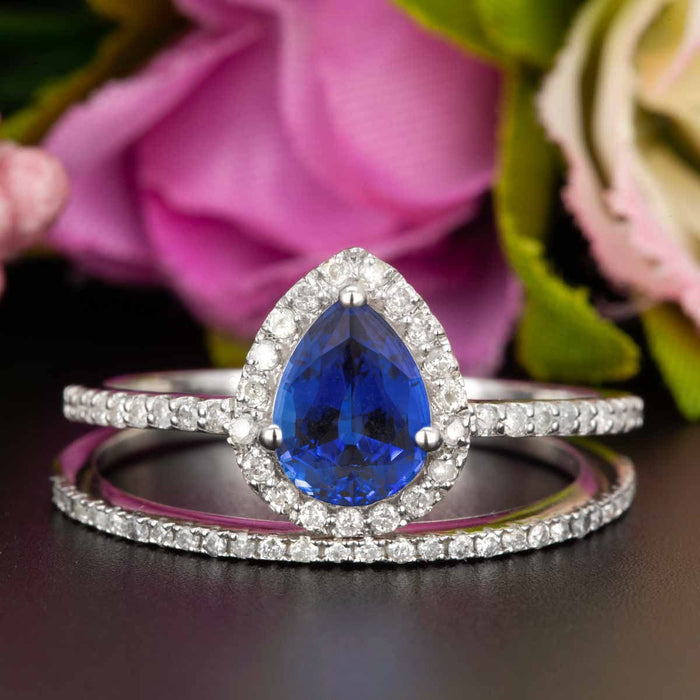 1.50 Carat Pear Cut Sapphire and Diamond Wedding Ring Set in White Gold for Modern Brides