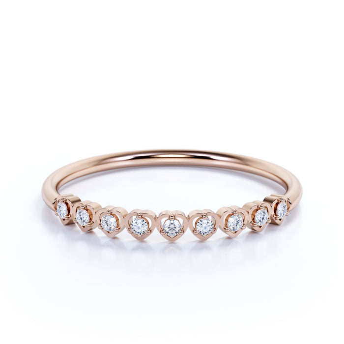 Semi Eternity Heart Shape Wedding Ring Band with Round Shape Diamonds Stacking Ring in rose Gold