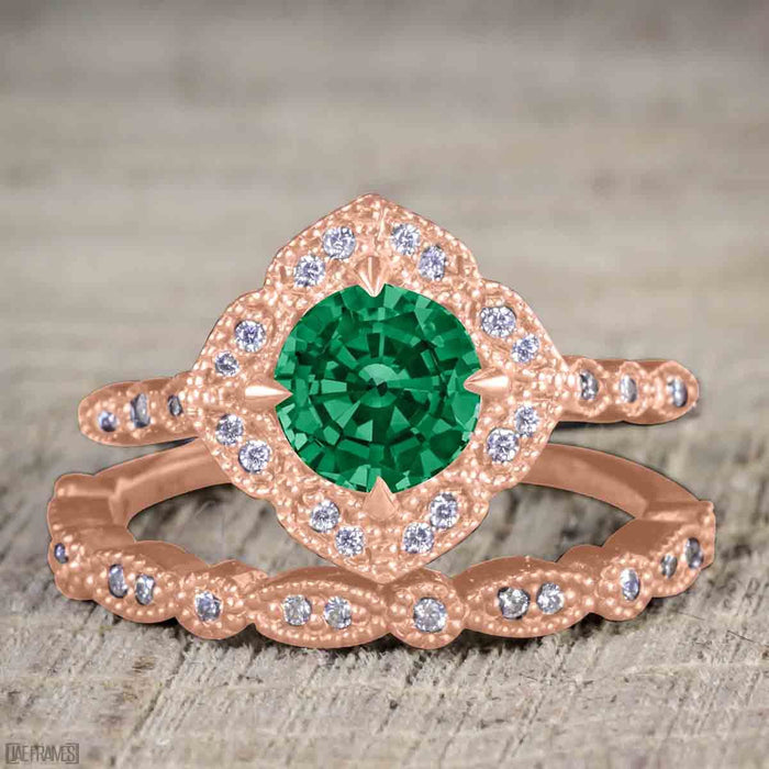 Antique Vintage 2 Carat Emerald and Diamond Halo Wedding Ring Set for Women in Rose Gold