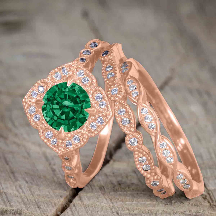 Antique Vintage 2 Carat Emerald and Diamond Halo Wedding Ring Set for Women in Rose Gold