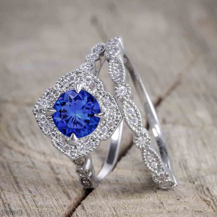 Antique Vintage 1.50 Carat Sapphire and Diamond Halo Engagement Ring for Women in White Gold