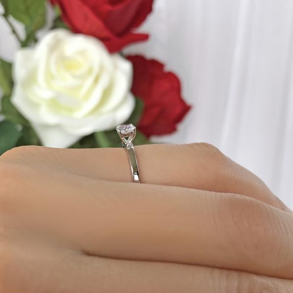 0.5 Carat Round Cut Solitair Engagement Ring in White Gold over Sterling Silver