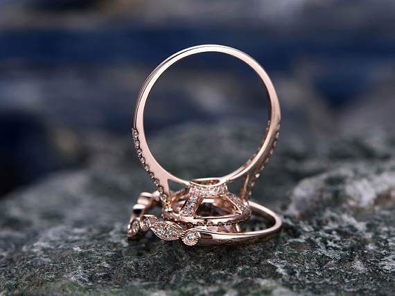 Huge 3 Carat Round Cut Morganite and Diamond Halo Wedding Ring Bridal Set in Rose Gold