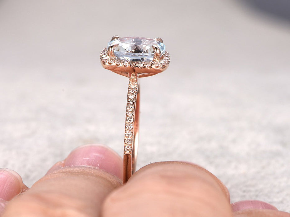 2 Carat oval cut Aquamarine and Diamond Engagement Ring in Rose Gold