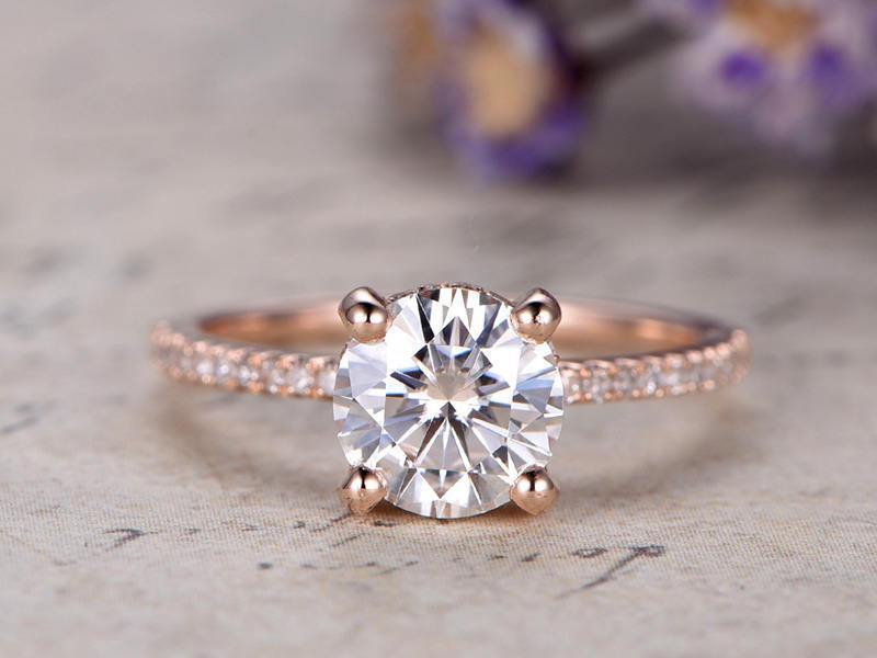 Sale 1.25 Carat Round Cut Moissanite and Diamond Wedding Ring in Rose Gold