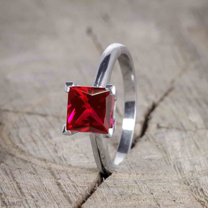 Beautiful 1 Carat Princess cut Ruby Solitaire Engagement Ring for Women in White Gold
