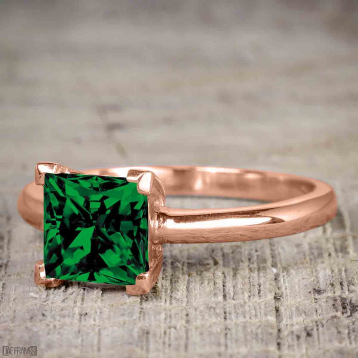 Artdeco 1.25 Carat Princess cut Emerald and Diamond Wedding Bridal Ring Set in Rose Gold