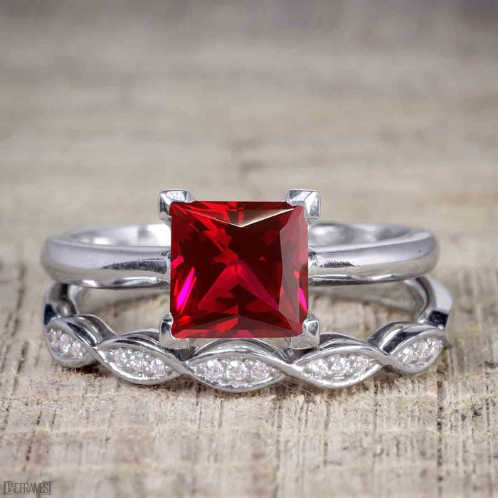 Artdeco 1.50 Carat Princess cut Ruby and Diamond Trio Wedding Bridal Ring Set White Gold
