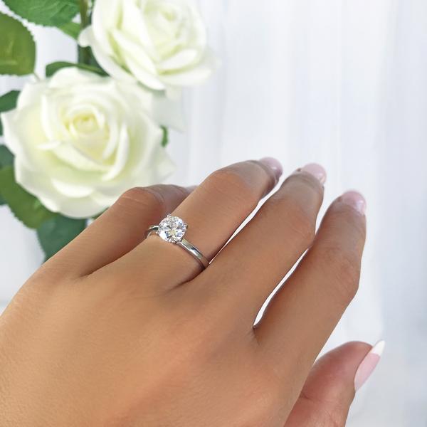 1 Carat Round Cut Four Prongs Classic Solitaire Engagement Ring in White Gold over Sterling Silver