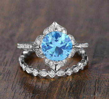 Antique Design 2 Carat Aquamarine and Diamond Wedding Ring Set for Her in White Gold
