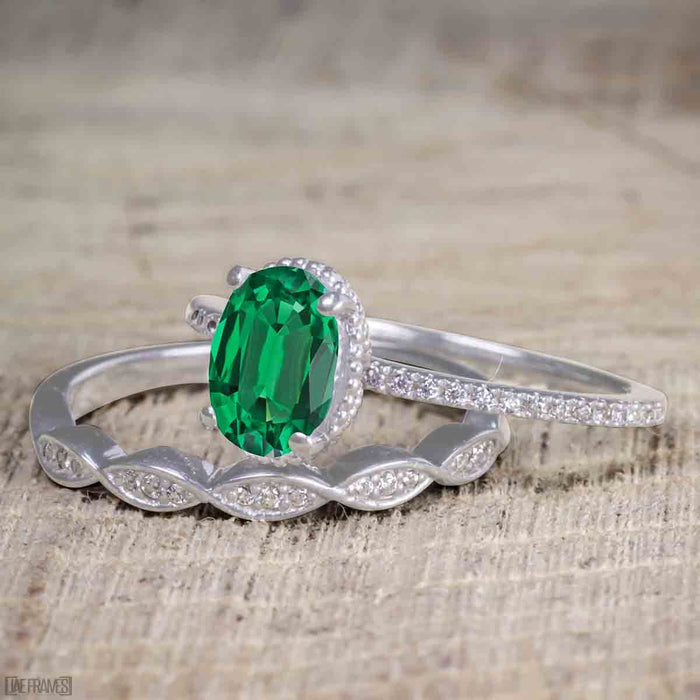 Vintage design 1.25 Carat Oval cut Emerald and Diamond Wedding Set for Women in White Gold