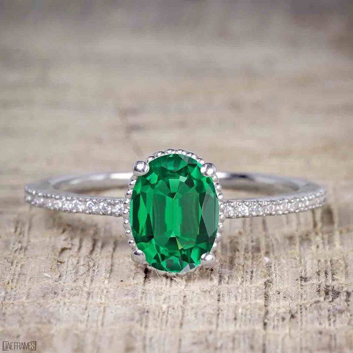 1.50 Carat Oval cut Emerald and Diamond Solitaire Trio Wedding Bridal Ring Set in White Gold