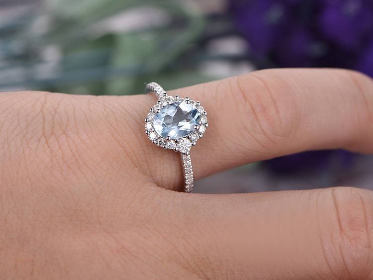 Perfect 1.50 Carat Oval Cut Aquamarine and Diamond Halo Engagement Ring in White Gold