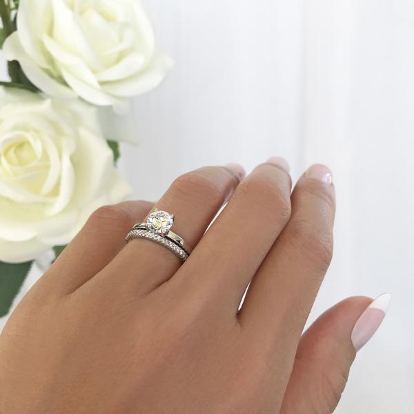 1.25 Carat Round Cut Four Prongs Solitaire Bridal Ring Set in White Gold over Sterling Silver