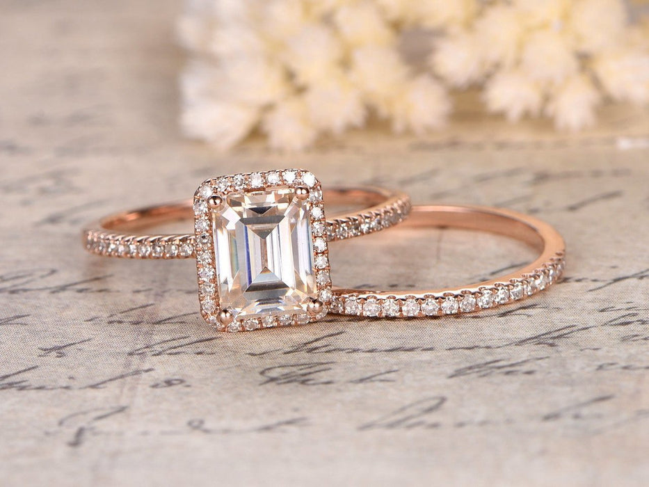 Diamond, Princess Cut, Halo Ring - G705 – Harvey's The Jewellers