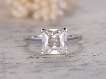 1 Carat Princess Cut Solitaire Moissanite Engagement Ring in White Gold