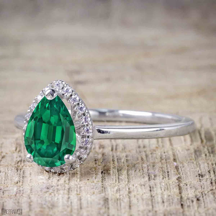 Affordable 2 Carat Pear cut Emerald and Diamond Antique Wedding Ring Set in White Gold