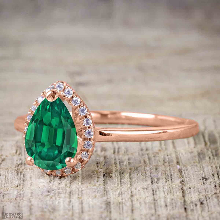 Affordable 2 Carat Pear cut Emerald and Diamond Antique Wedding Ring Set in Rose Gold