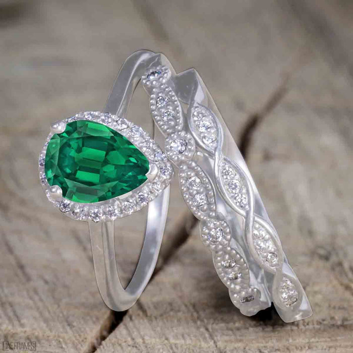 Beautiful 2 Carat Pear cut Emerald and Diamond Halo Wedding Ring Set in White Gold