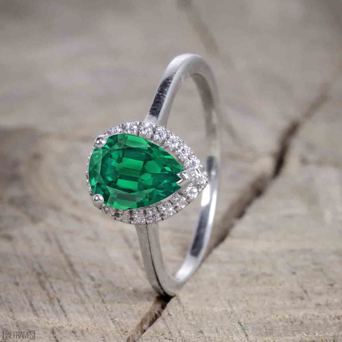 Antique Vintage 2 Carat Pear cut Emerald and Diamond Halo Wedding Ring Set for Women in White Gold