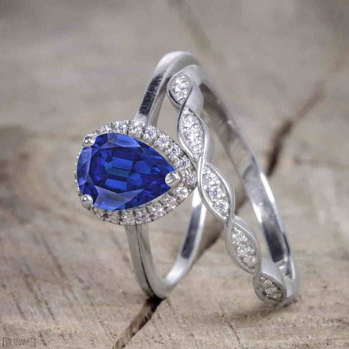 Unique Antique 2.50 Carat Pear Cut Sapphire and Diamond Trio Wedding Ring Set for Women in White Gold