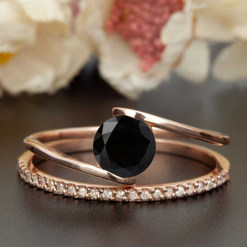 1.25 Carat Round Cut Black Diamond and Diamond Wedding Ring Set in Rose Gold Glamorous Ring