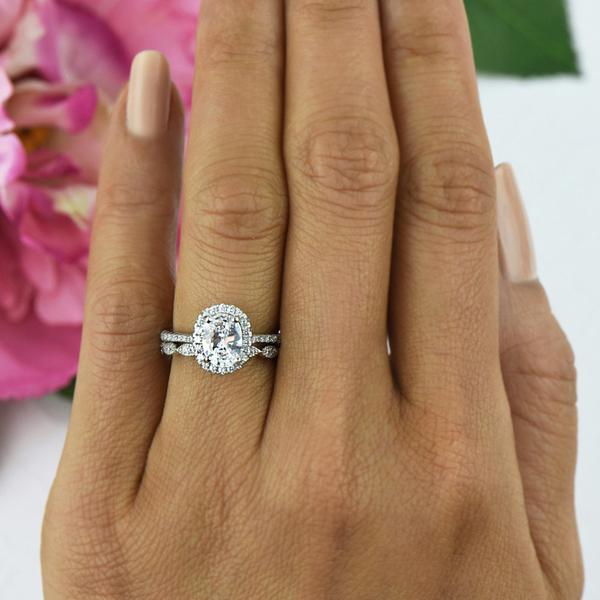 One carat oval halo on sale diamond ring