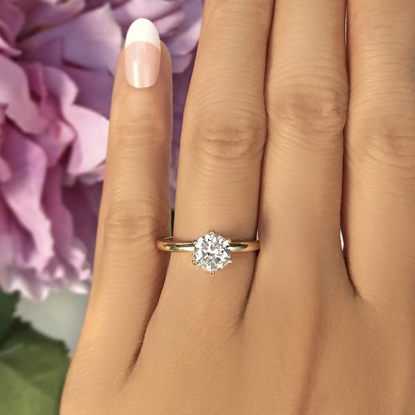 Six Prongs 1 Carat Round Cut Solitaire Engagament Ring in Yellow Gold over Sterling Silver