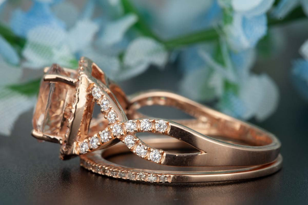 1.50 Carat Round Cut Peach Morganite and Diamond Wedding Ring Set in Rose Gold Stunning Ring