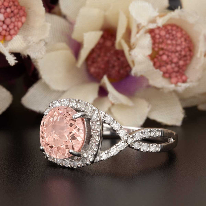 Art Deco 1.25 Carat Round Cut Peach Morganite and Diamond Engagement Ring in White Gold Stunning Ring