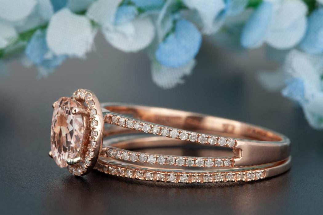 1.5 Carat Oval Cut Peach Morganite and Diamond with Matching Band in 9k Rose Gold Elegant Ring
