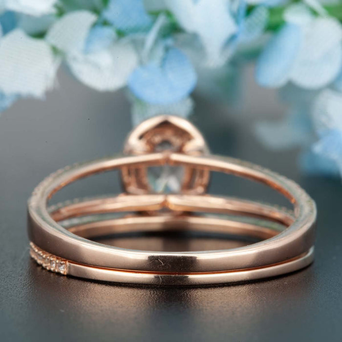 1.50 Carat Oval Cut Peach Morganite and Diamond Wedding Ring Set in Rose Gold Elegant Ring