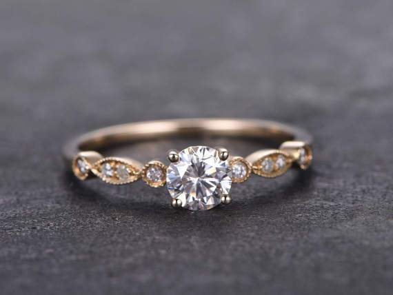 5 Stone 1.25 Carat Round Cut Moissanite and Diamond Engagement Ring in Yellow Gold