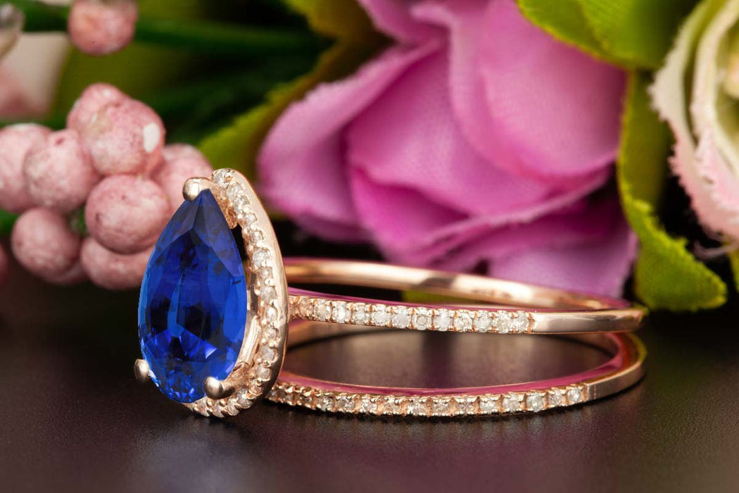 Classic 1.50 Carat Pear Cut Sapphire and Diamond Bridal Ring Set in Rose Gold