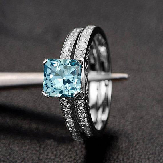 Perfect 1.50 Carat Princess Cut Aquamarine and Diamond Wedding Ring Set in White Gold