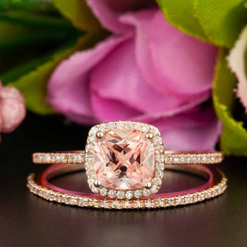 Beautiful 1.50 Carat Cushion Cut Peach Morganite and Diamond Bridal Ring Set in Rose Gold