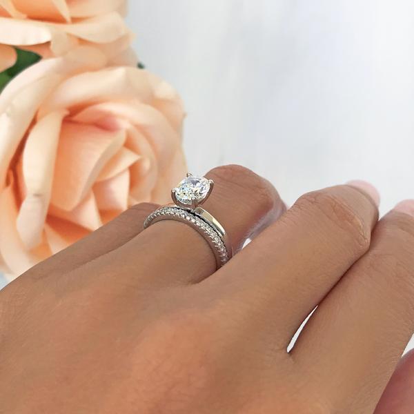 Classic 1.5 Carat Oval Cut Solitaire Wedding Ring Set in White Gold over Sterling Silver