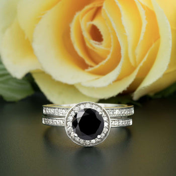 1.5 Carat Round Cut Halo Black Diamond and Diamond Bridal Ring Set in 9k White Gold for Women