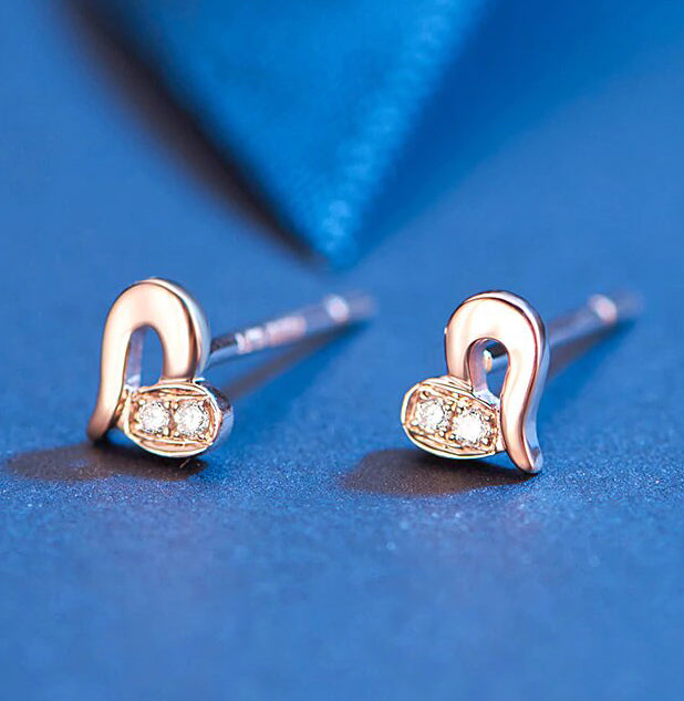 Two Stone .25 Carat Round Cut Diamond Heart Stud Earrings in Rose Gold